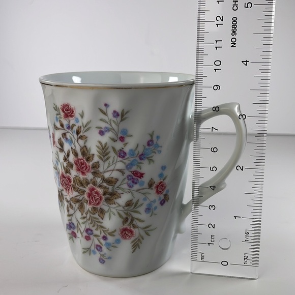 Vintage Mug Lady Gourmet Collection Floral Design - Picture 7 of 9